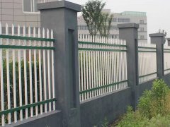 为什么人们较之普通护栏选择锌钢护栏，锌钢护栏又好在哪里